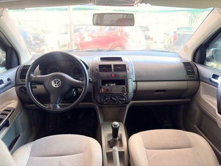 Polo Hatch. 1.6 8V