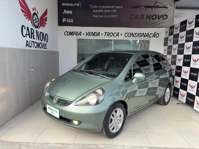 Carro Honda Fit 2004 LX 1.4