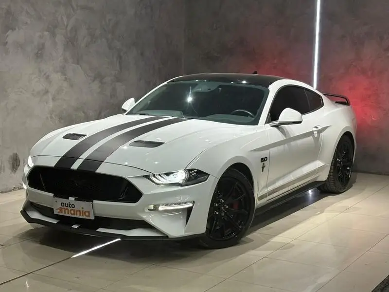 Ford Mustang 5.0 Black Shadow V8