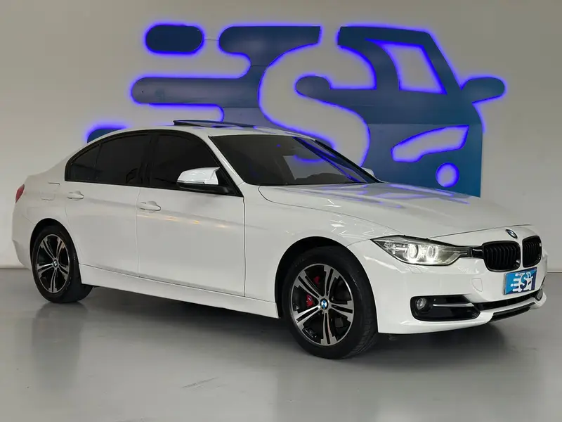 BMW 320i 320i Sport GP ActiveFlex