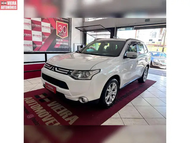 Carro Mitsubishi Outlander 2015 2.0 16V CVT