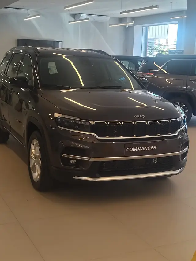 Carro Jeep Compass 2025 Blackhawk