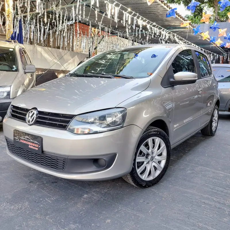 Volkswagen Fox 1.0 TEC (Flex) 4p