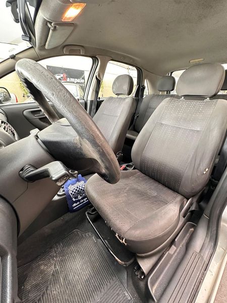 Corsa Hatch Joy 1.0 (Flex)
