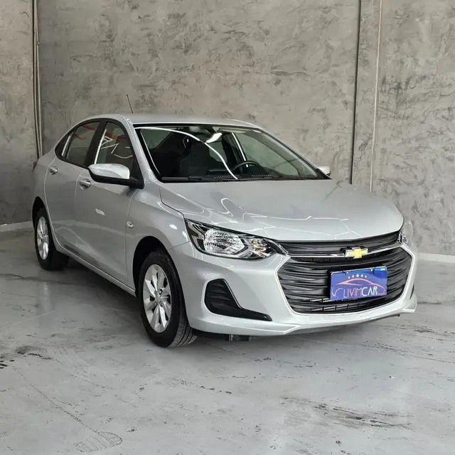 Carro Chevrolet Onix 2023 LT 1.0