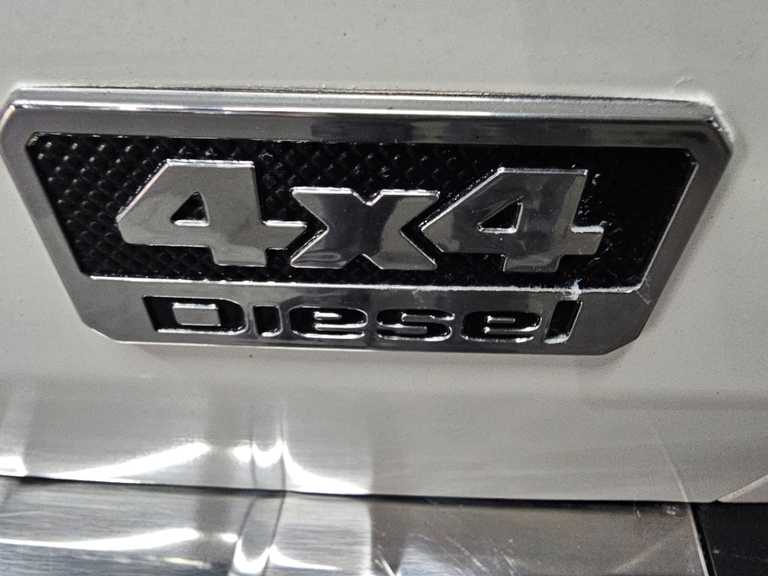 alt=