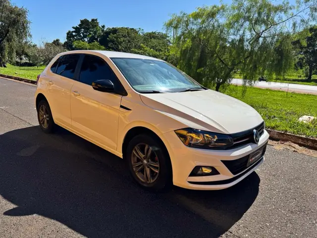 Carro Volkswagen Polo 2018 1.0 200 TSI Comfortline (Aut) (Flex)
