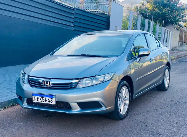Carro Honda Civic 2012 New  LXL 1.8 16V i-VTEC (Flex)