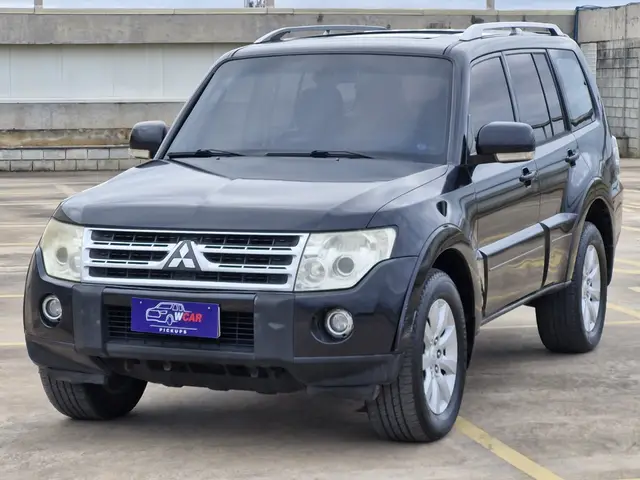 Carro Mitsubishi Pajero Full 2010 3.2 DI-D 5D HPE 4WD