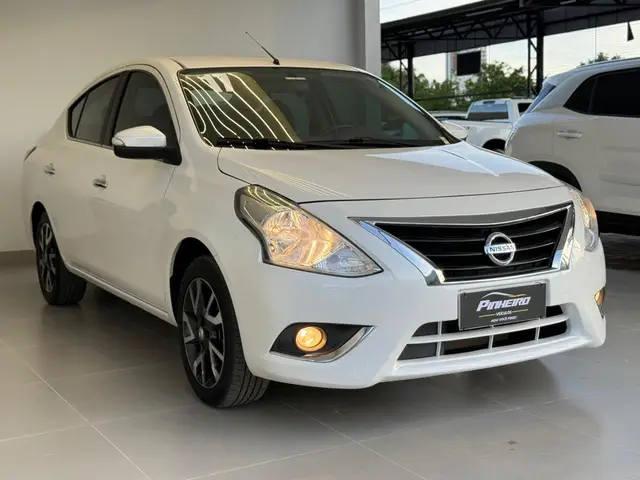 Carro Nissan Versa 2017 1.6 16V SL FlexStart CVT (Flex)
