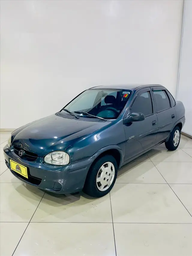 Carro Chevrolet Classic 2008 Corsa Sedan  Life 1.0 VHC (Flex)