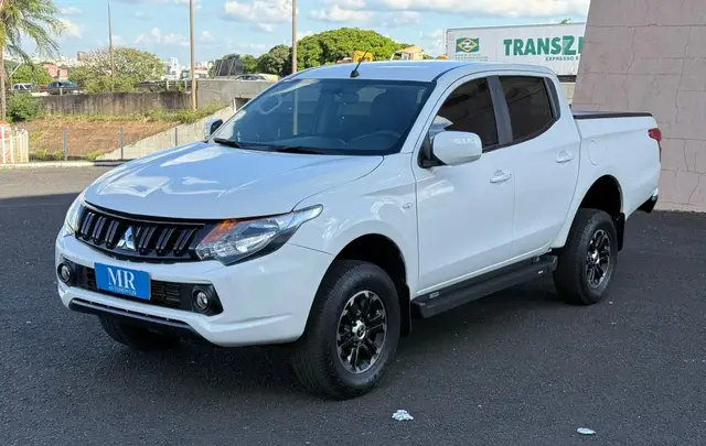Carro Mitsubishi L200 Triton Sport 2020 Sport 2.4 DID-H GL 4WD