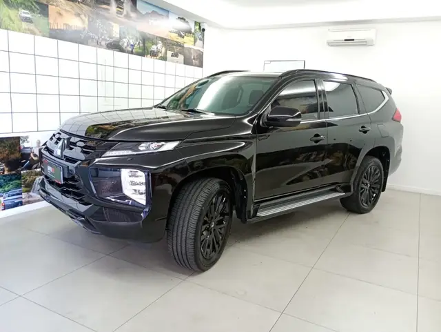Carro Mitsubishi Pajero Sport 2025 Legend 2.4