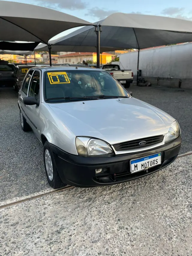 Carro Ford Fiesta Hatch 2001 GL 1.0 MPi 4p