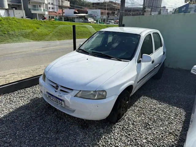 Carro Chevrolet Celta 2005 Super 1.0 VHC 2p