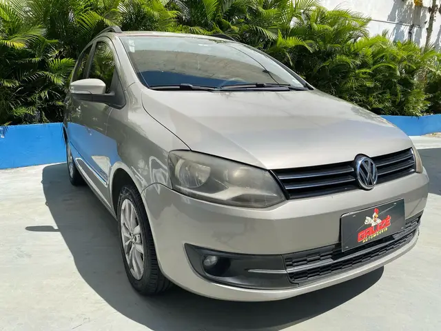 Carro Volkswagen SpaceFox 2013 Sportline iMotion 1.6 8V (Flex) (Aut)