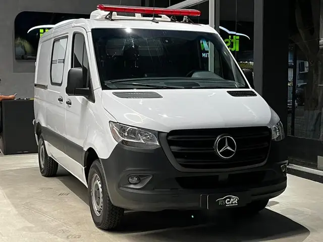 Carro Mercedes-Benz Sprinter 2022 416 Furgão E.L. T. A. 2.2 Dies.
