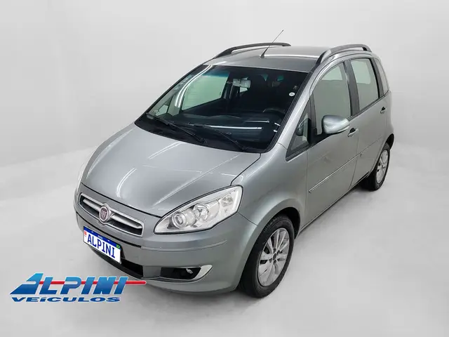 Carro Fiat Idea 2014 Attractive 1.4 8V (Flex)