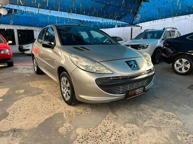 Carro Peugeot 207 2011 Hatch XR 1.4 8V (flex) 4p