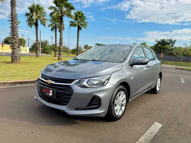 Carro Chevrolet Onix 2023 LT 1.0 Turbo (Aut.)