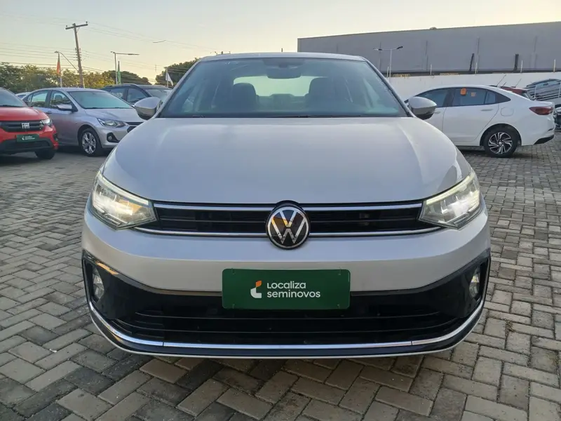 Volkswagen Virtus Highline 1.0 200 TSI
