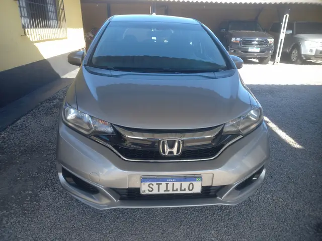 Carro Honda Fit 2018 1.5 16v Personal CVT (Flex)