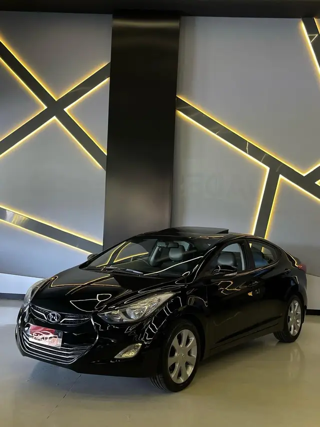 Carro Hyundai Elantra 2013 Sedan GLS 2.0L 16v (Flex) (Aut)
