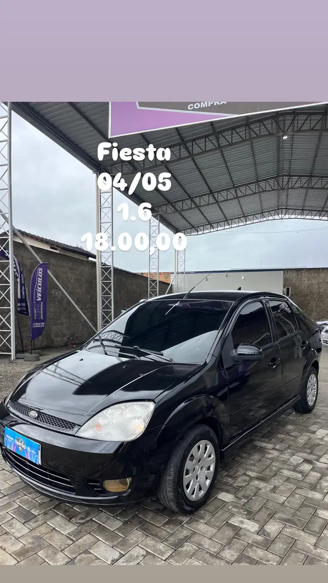 Carro Ford Fiesta Sedan 2005 1.6 (Flex)