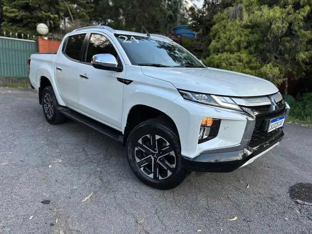 Carro Mitsubishi L200 Triton 2024 Sport HPE-S 2.4