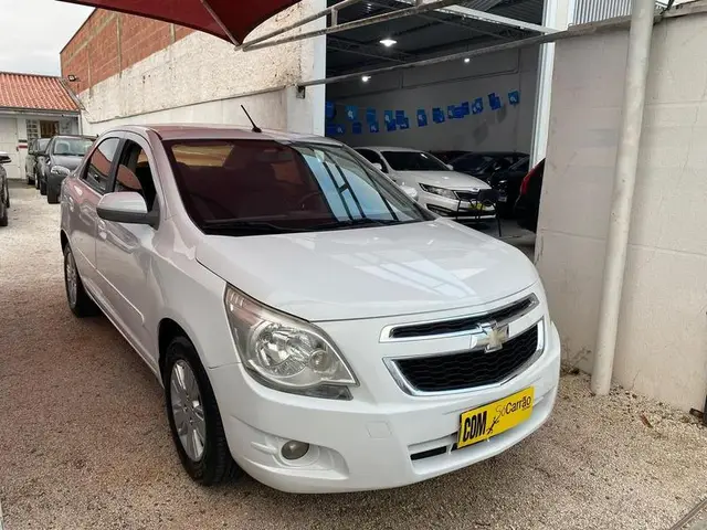 Carro Chevrolet Cobalt 2014 Advantage 1.8 8V (Aut) (Flex)