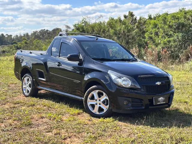 Carro Chevrolet Montana 2019 Sport 1.4 (Flex)