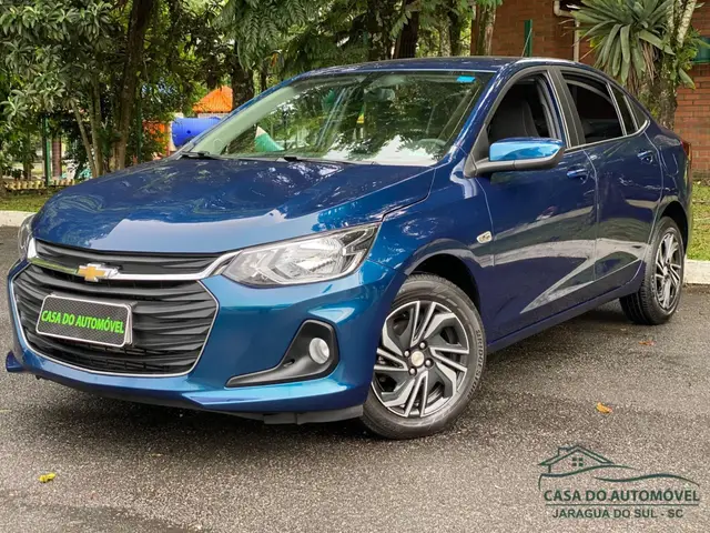 Carro Chevrolet Onix Plus 2024 LT 1.0