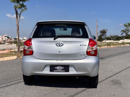 Etios XS 1.3 (Flex)
