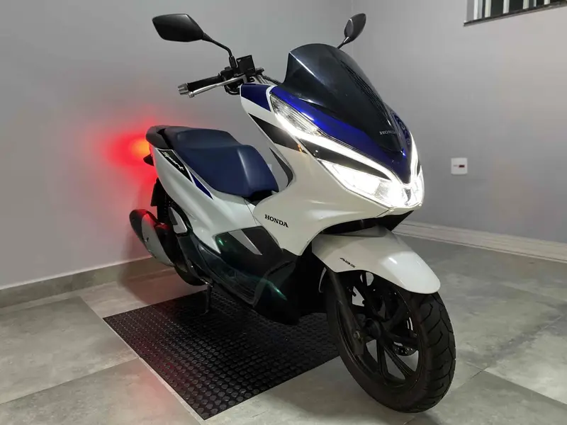 Honda PCX 150 Sport