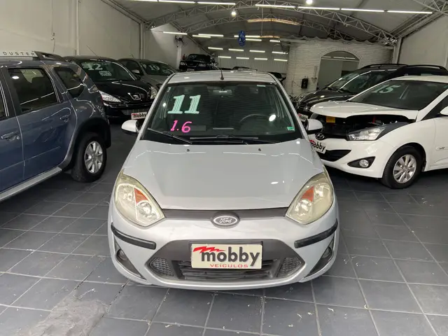 Carro Ford Fiesta Sedan 2011 1.6 (Flex)