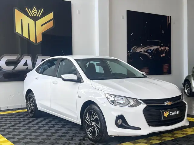 Carro Chevrolet Onix Plus 2024 LT 1.0 Turbo