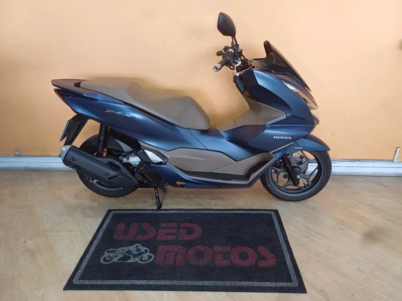 Honda PCX 160 DLX ABS