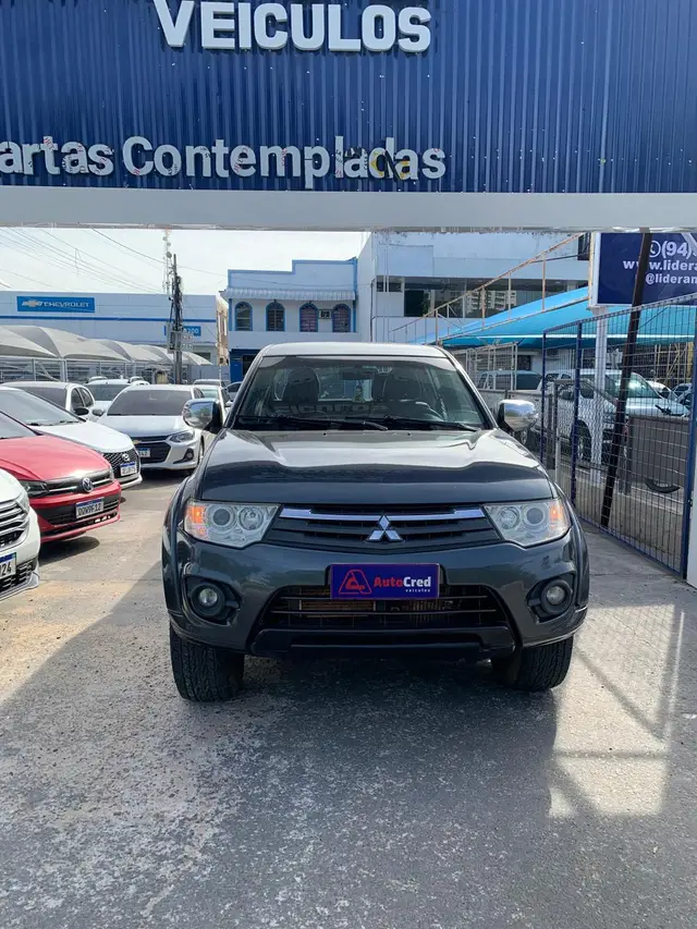 Carro Mitsubishi L200 Triton Sport 2015 3.2 DID-H HPE 4WD (Aut)