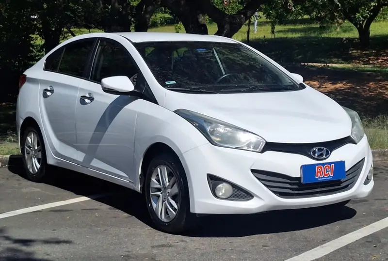 Hyundai HB20S 1.6 Premium (Flex)