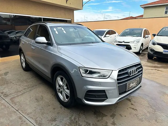 Carro Audi Q3 2017 1.4 TFSI Ambiente S Tronic