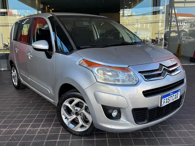 Carro Citroën C3 Picasso 2013 GLX 1.5 8V (Flex)