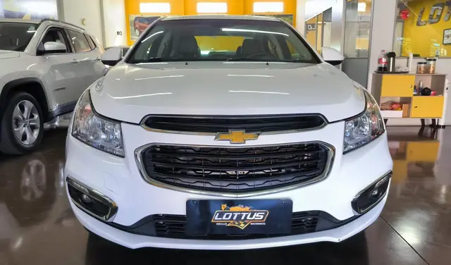 Carro Chevrolet Cruze 2015 LT 1.8 16V Ecotec (Flex)