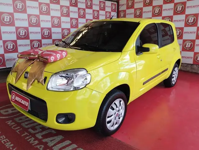 Carro Fiat Uno 2011 Vivace 1.0 8V (Flex) 4p