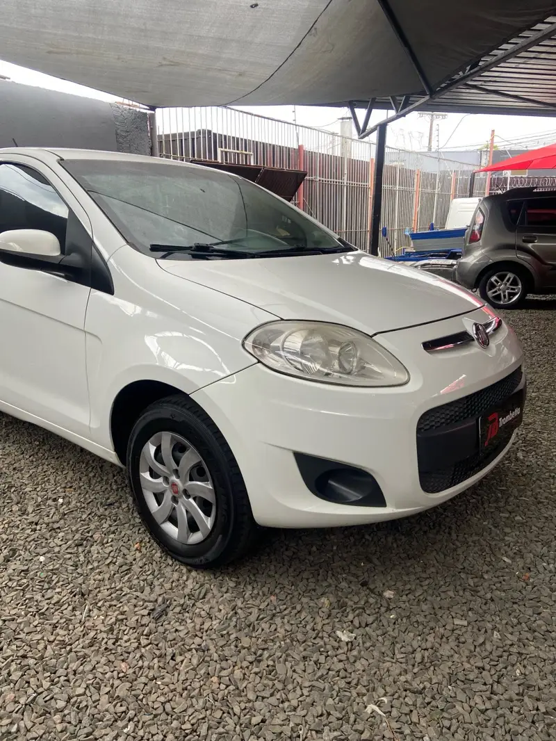 Fiat Palio Attractive 1.0 Evo (Flex)