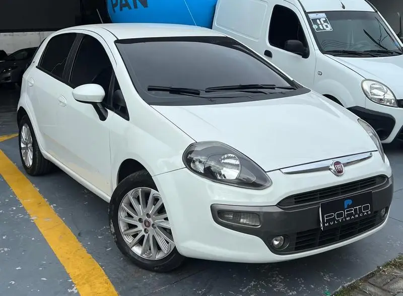 Fiat Punto Essence 1.6 16V (Flex)