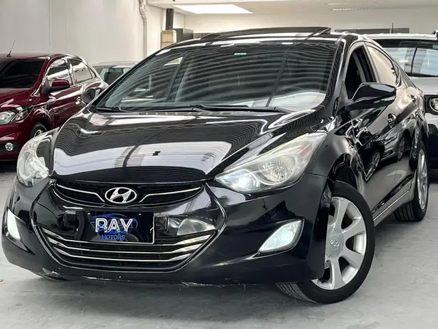 Carro Hyundai Elantra 2013 Sedan 1.8 GLS (aut)