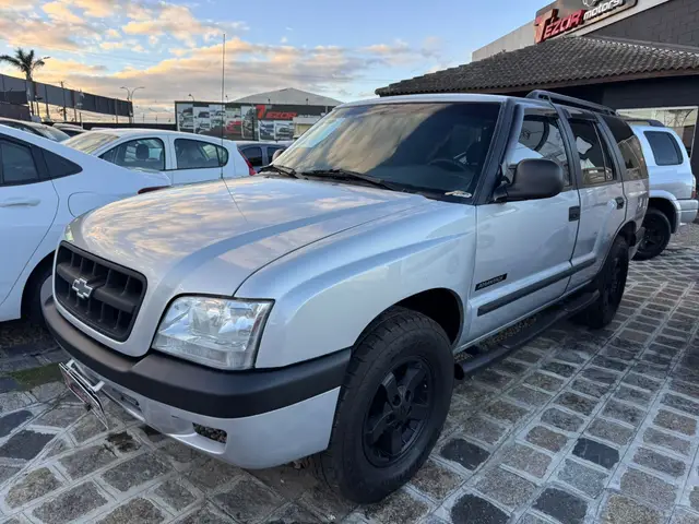 Carro Chevrolet Blazer 2003 STD 4x2 2.4 MPFi