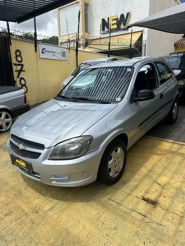 Carro Chevrolet Celta 2013 LS 1.0 (Flex) 2p