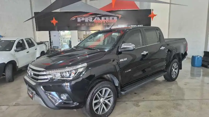 Toyota Hilux Cabine Dupla Hilux 2.8 TDI SRX CD 4x4 (Aut)