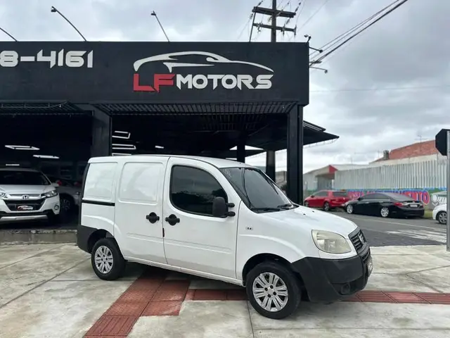 Carro Fiat Doblò Cargo 2013 1.4 8V (Flex)